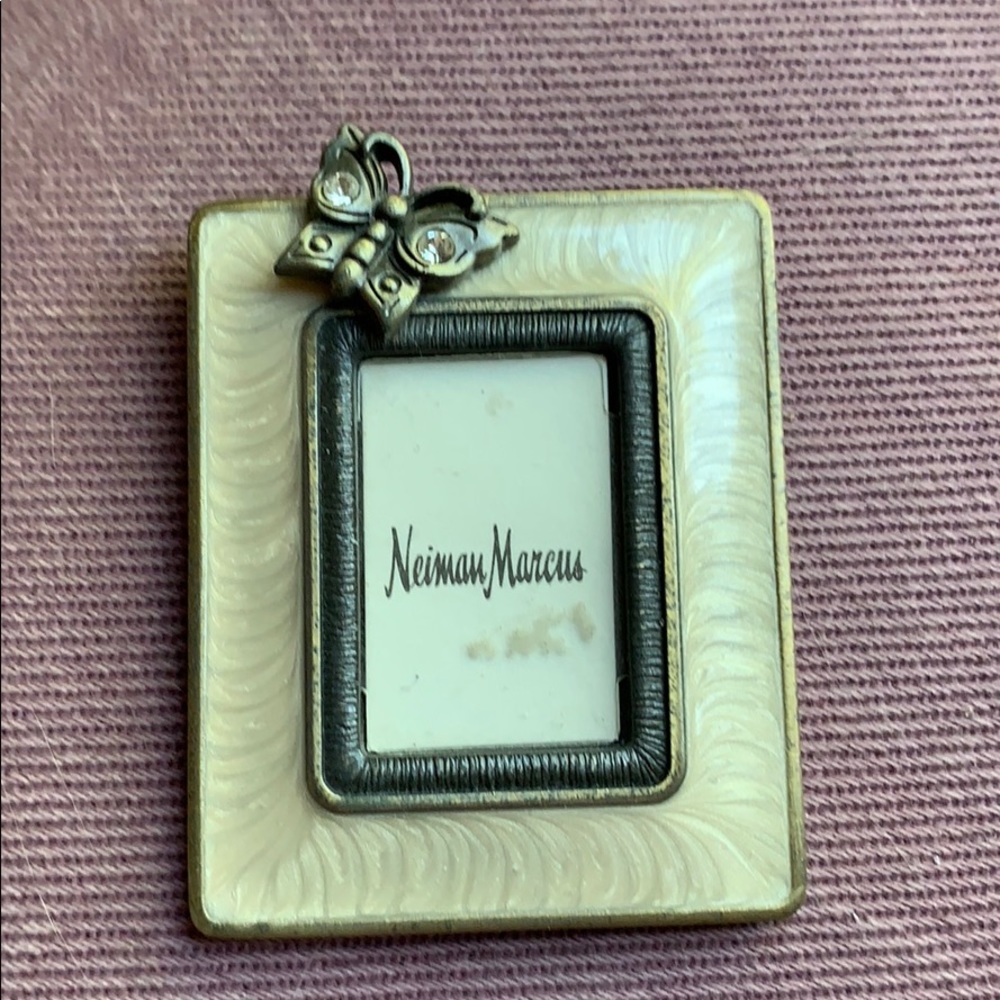 Jay Strongwater for Neiman Marcus Frame